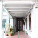 住宿加早餐酒店 Neve Al Sole Modern Suites Near Metro Materdei In Naples Center 那不勒斯