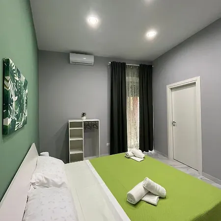 Neve Al Sole Couette-café