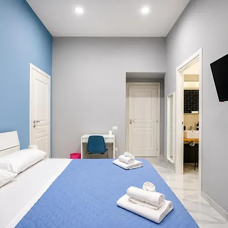 Bed & Breakfast Neve Al Sole Modern Near Metro Materdei In Center 4*