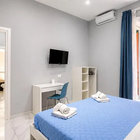 Bed & Breakfast Neve Al Sole Modern Near Metro Materdei In Center 4*