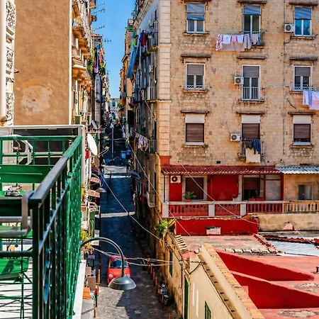 Neve Al Sole Modern Near Metro Materdei In Center Bed & Breakfast Neapel